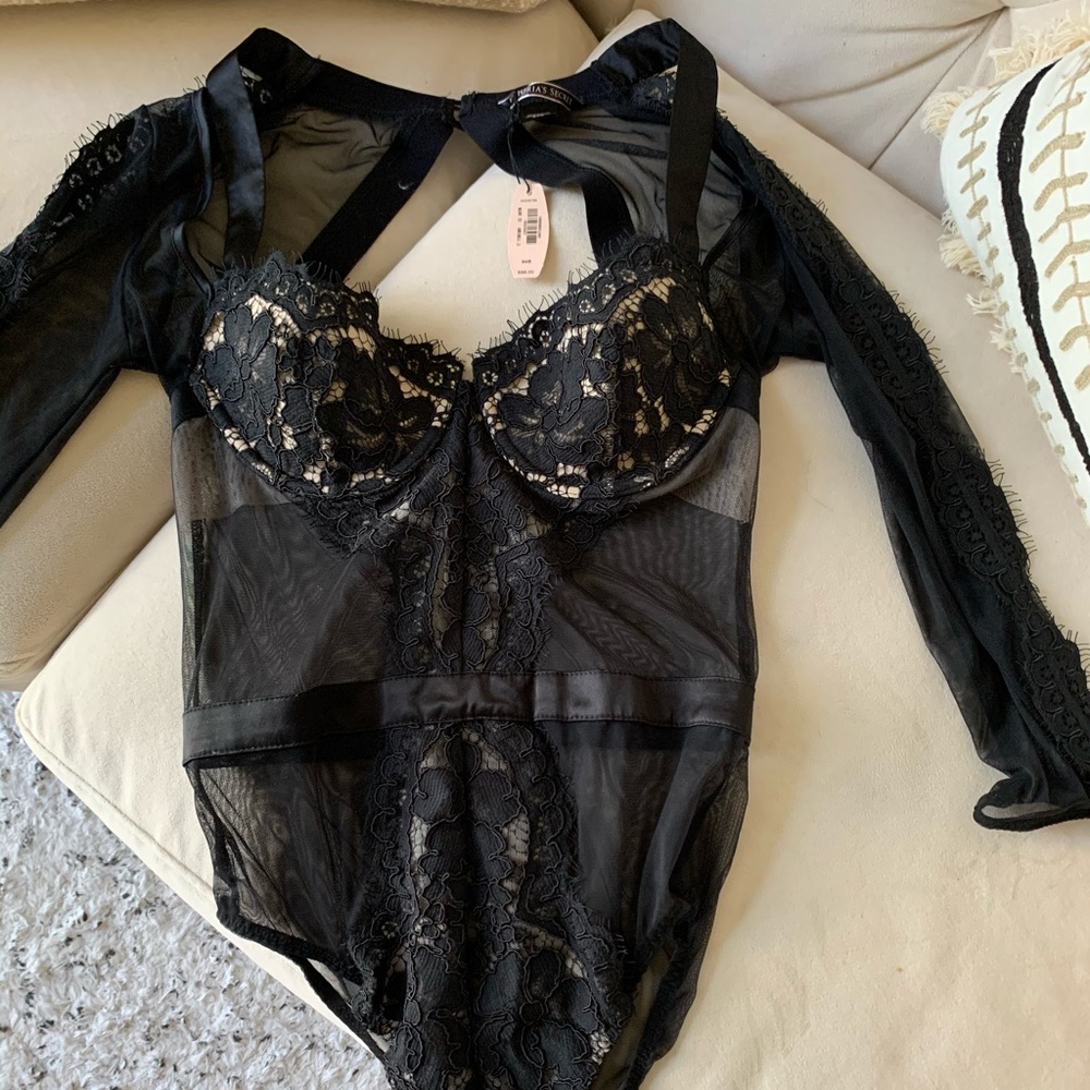 NEW Lace Victoria Secret body suit. Never worn!